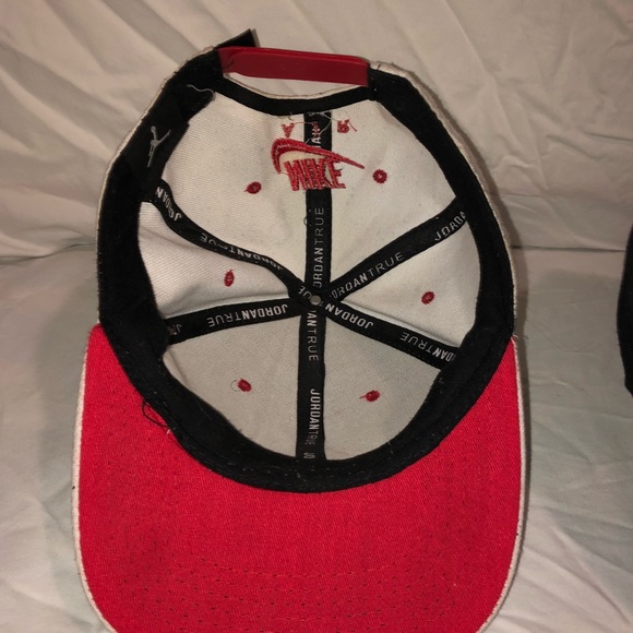 Jordan hat - Picture 2 of 3